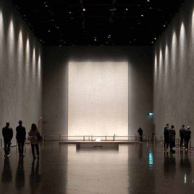 Italian Art Gallery Illuminated Wall