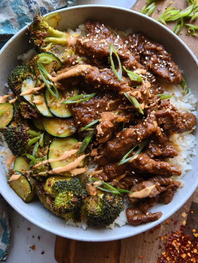 Spicy Ginger Sesame Beef and Broccoli Bowl Recipe
