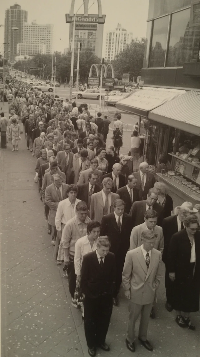 McDonalds Line in the 1990s City Photo