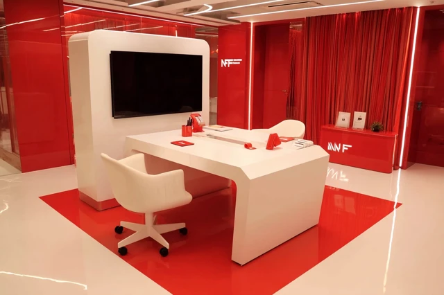 Modern Business Meeting Table Design in Red and White