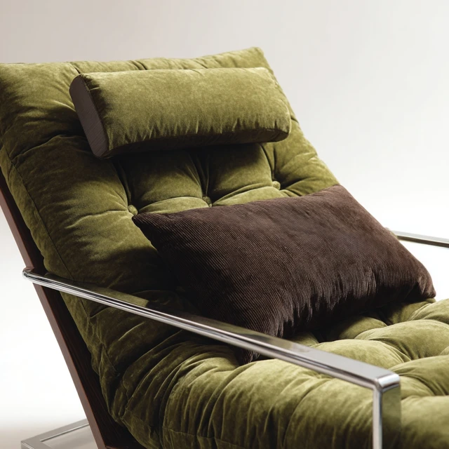 Luxurious Velvet Chair with Metal Frame