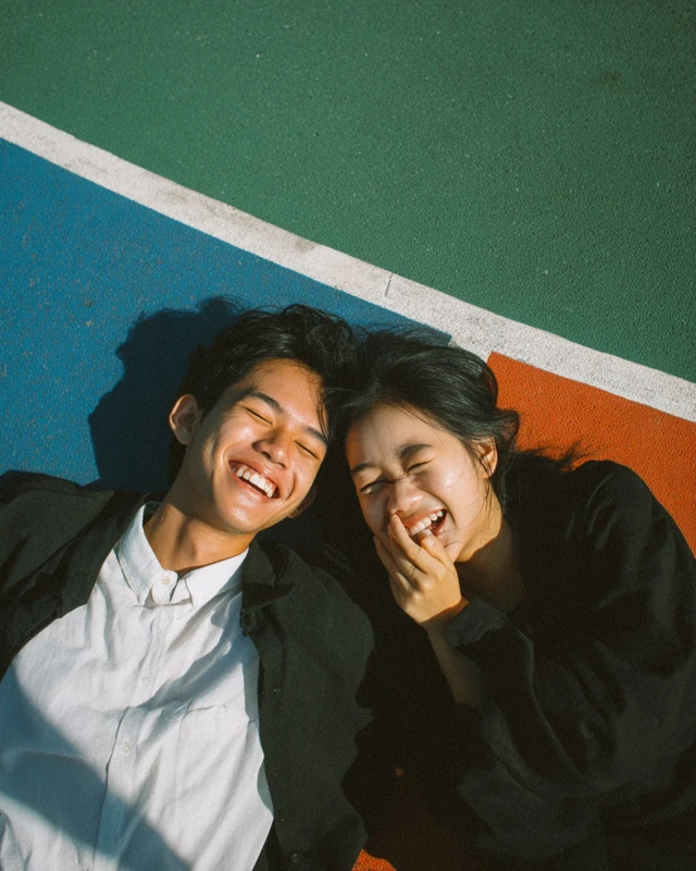 Joyful Couple Outdoor Candid Photography
