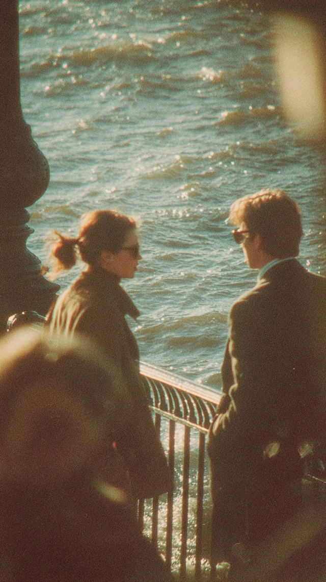 1980s Couple Hudson River Promenade