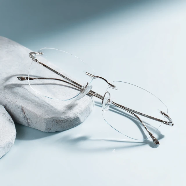 Frameless Glasses Still Life Photography
