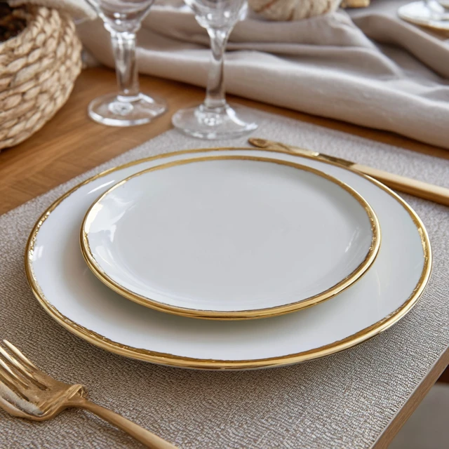 Luxury White and Gold Dinner Plates for Elegant Dining