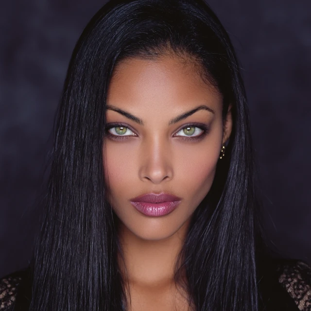 90s Supermodel African American Green Eyes Beautiful Woman