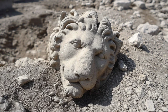 Ancient Lion Head Stone Sculpture Archaeological Find