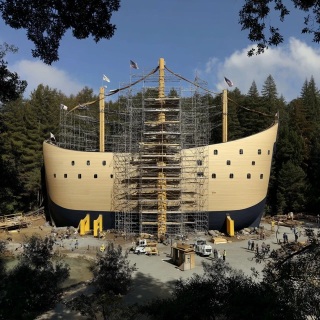 Noahs Ark Construction: Redwood Forest California