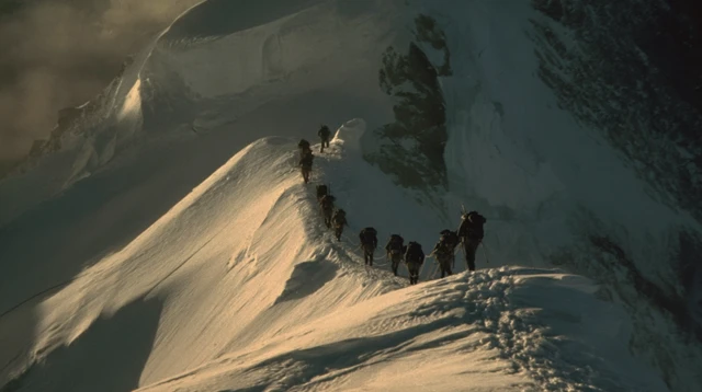 Mountaineers Descend Matterhorn 1865 Adventure