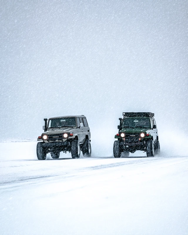 Land Cruisers Snow Offroad Adventure - 4x4 Vehicles