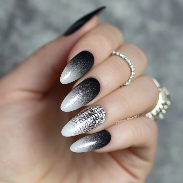 Sharp Nail Design Matte Black Pearl White Gradient