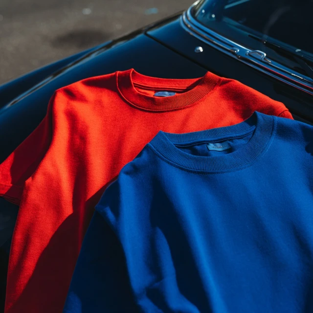 Oversized Tshirts on Vintage Coupe Streetwear Style
