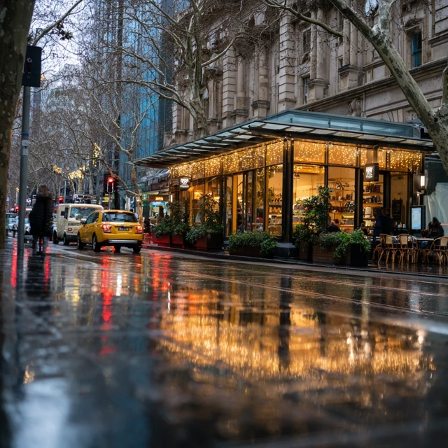 Melbourne Coffee Shop Collins Street Winter Day